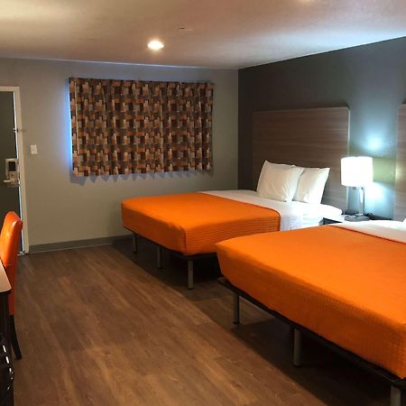 Motel Super 8 By Wyndham Sonora Extérieur photo